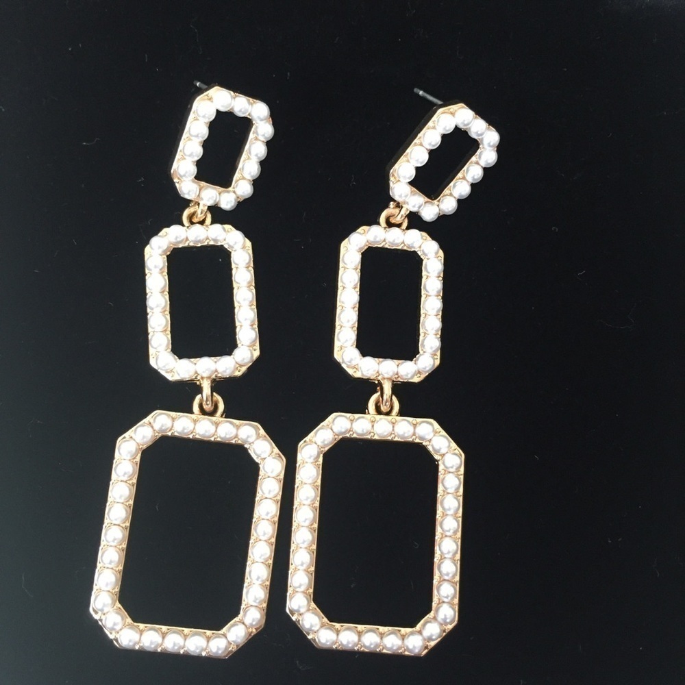 Gold-tone Gradient Square drop pearl earrings